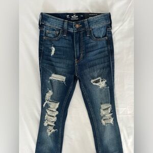 NWT Hollister High-Rise Super Skinny Distressed Jeans W23R
